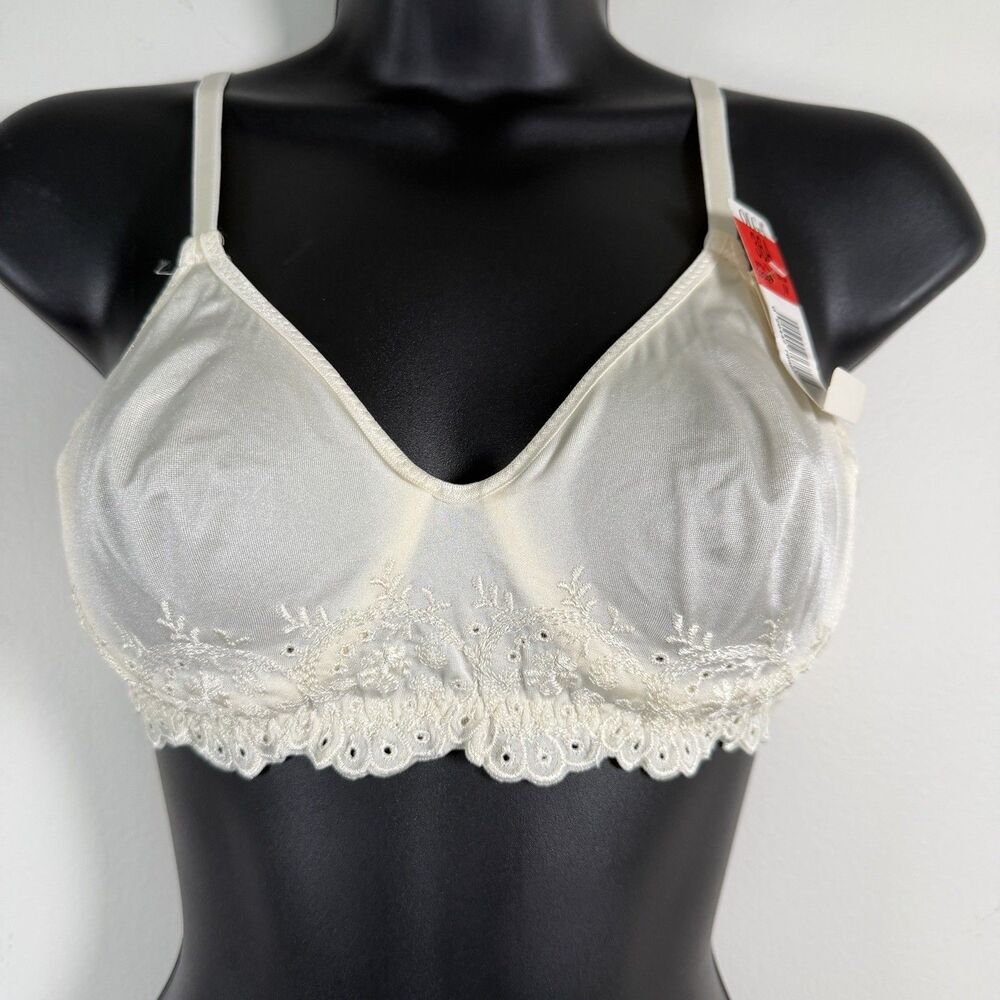 Olga New Simply Perfect Satin Nylon UnderWire Bra Women's 33042 Sz 36A Vintage